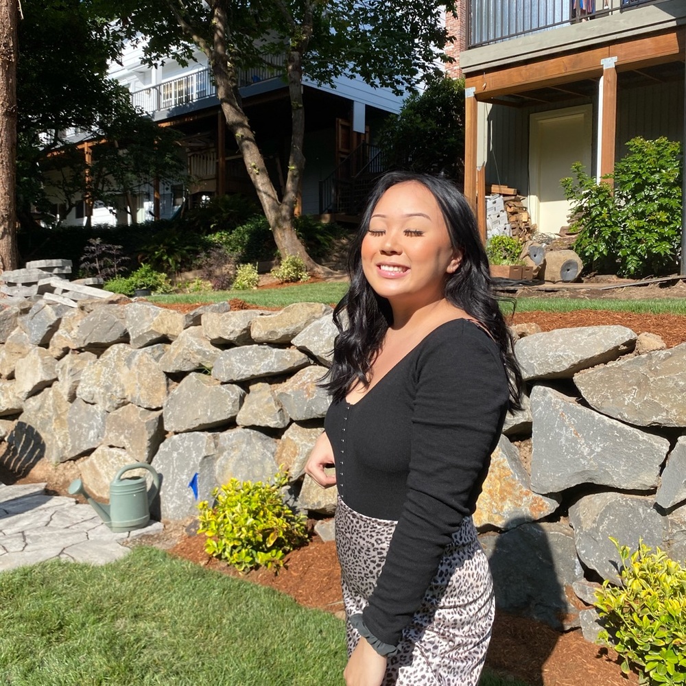 Meet your Posher, Tiffany